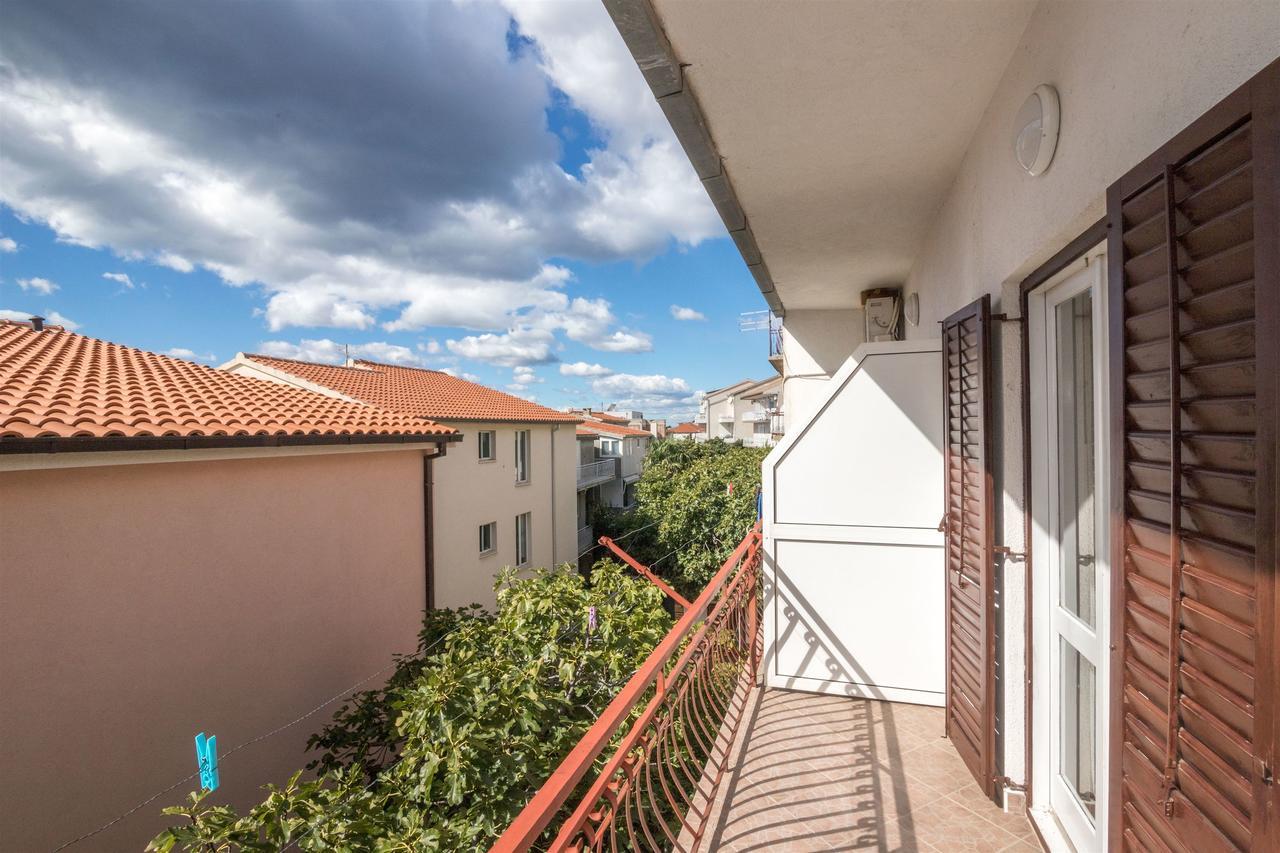 Apartments Zeljko Makarska Esterno foto