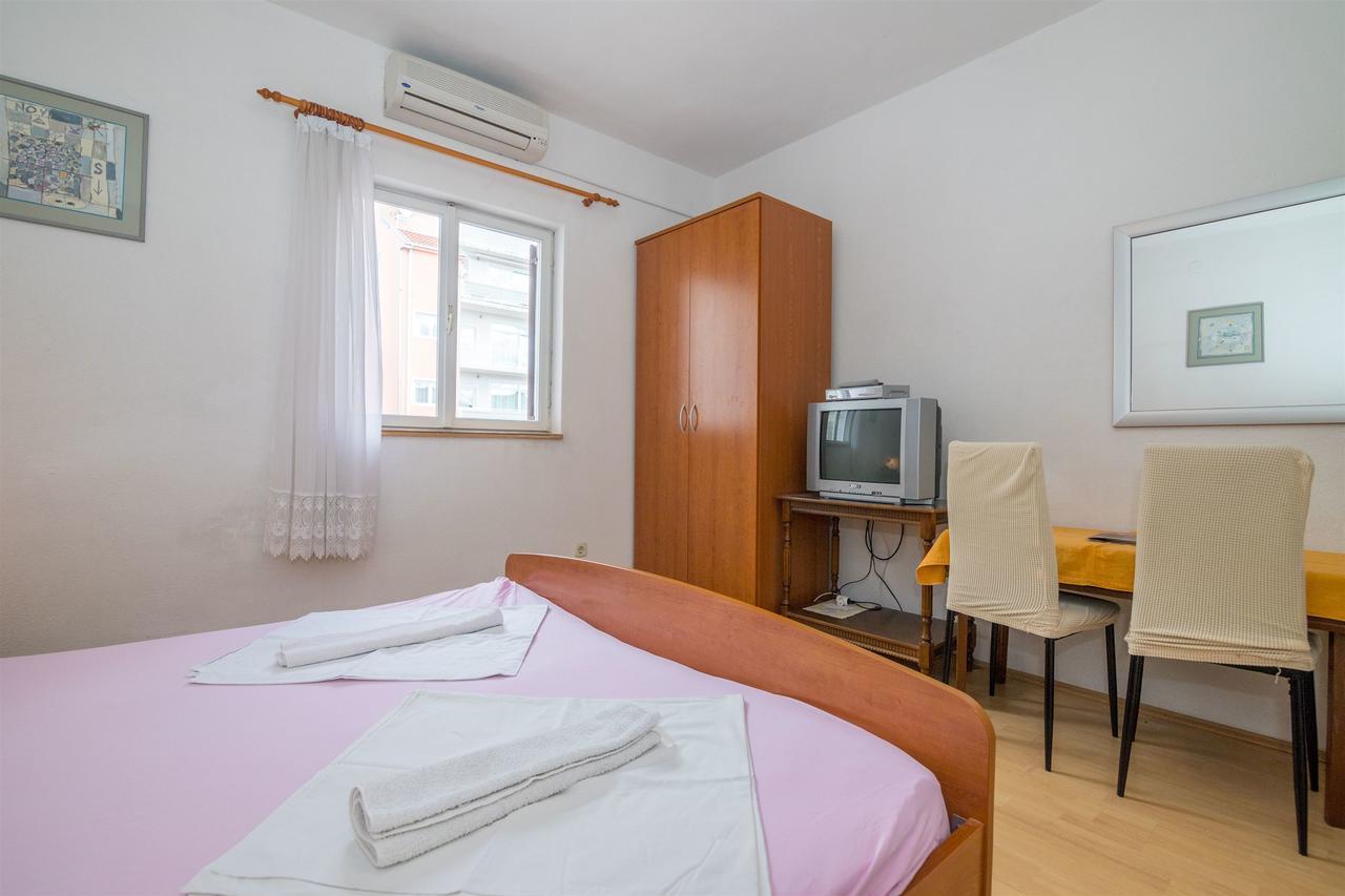 Apartments Zeljko Makarska Esterno foto