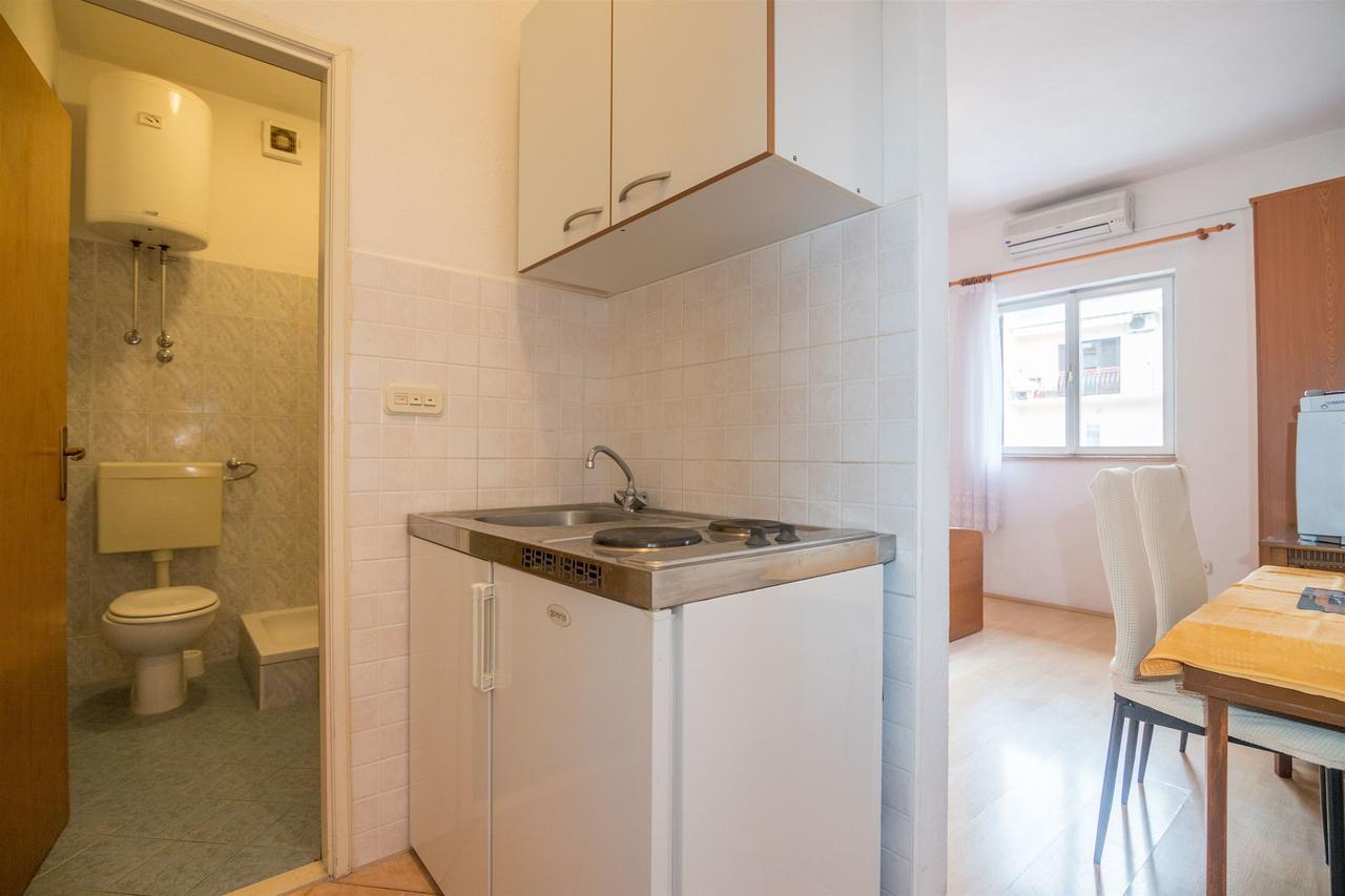 Apartments Zeljko Makarska Esterno foto